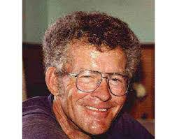 Carolyn Bertram's Instagram, Twitter & Facebook