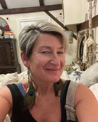 I had the absolute pleasure of meeting the new owners of Miskin Manor  Hotel. They have a profound love of this beautiful venue and as you can see  they are hard at