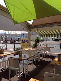 Le Carre Du Port Marseille Menu Prix Avis Sur Le Restaurant Facebook
