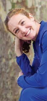 Samantha Scheffler's Instagram, Twitter & Facebook