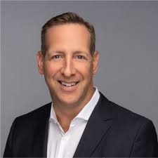 I have been asked (a lot) recently if AI will replace lawyers (and  professional advisors in general)- my answer is a story and an observation. 