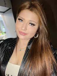 Hello my sweet love 💕 Close your eyes and you will see that I exist. We  have a soul in common and that is enough. "Every heartbeat pronounces your  name." I LOVE