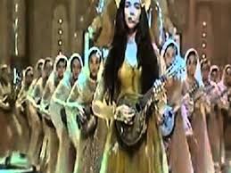 Deewani Mastani Djmaza Info Shreya Ghoshal Ganesh Chandanshive Mujtaba Aziz Naza Shahdab Faridi Altmash Faridi Farhan Sabri Lyrics Song Meanings Videos Full Albums Bios Film, maratha kumandanı baji rao i ile müslüman prenses mastani arasındaki tarihi aşk destanını anlatıyor. sonichits