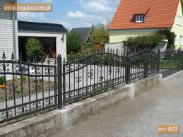 Tore Und Zaune Aus Polen Industrie Garagentore Garagen Aus Polen Doppelstabmattenzaun Aus Polen Polnische Treppen Preise An Outdoor Decor Home Decor Outdoor