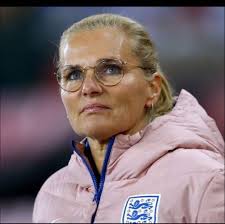 Recognizing the woman behind the scenes of a great manager's success