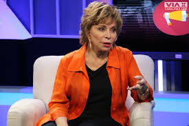 Persona luchadora que se tendrá que ir. La Escritora Isabel Allende En Cadena Nacional Via X