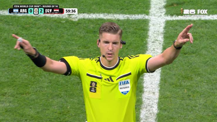 Egypt Goal Disallowed After VAR Spots Foul against Argentina's Lisandro  Martínez Prior to Build-Up | 2026 FIFA World Cup™