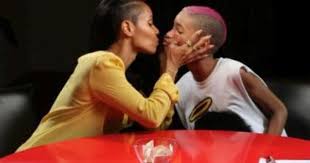 Mother S Day Special Red Table Talks With Jada Pinkett Smith Willow Smith Talk Love Family Hot 107 9 Philly Jada Pinkett Smith Table Talk Jada