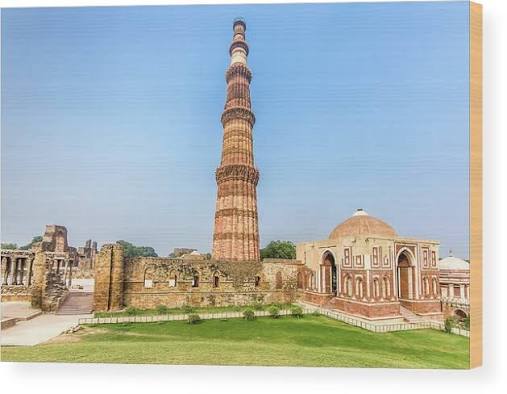 Qutub Minar Delhi India Wood Print by Mlenny - Photos.com