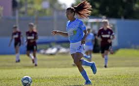 Restaurante, piscina, tv con cable, agua caliente, aire acondicionado, heladería, market, parqueo, área verde, servicio las 24 horas Transgender Footballer Marks First In Top Argentina Women S League