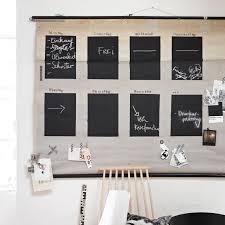 Hier finden sie anleitungen zum thema pinnwand selber machen, mit denen sie ganz nach ihren wünschen ihren eigenen organisationshelfer bauen können. Pinnwand Selber Machen Kreative Anleitungen Living At Home