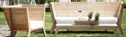Grund dafür sind die große dichte und der hohe natürliche gehalt an öl und kieselsäure im holz. Teakholzmobel Gartenmobel Aus Teak