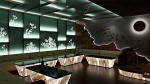 Jangan mau kalah sama netizen twitter, ubah dekorasi kamar kostmu dengan lima desain inspirasi kamar tidur pria yang bikin kamu nyaman berikut ini. Tips Desain Karaoke Untuk Kenyamanan Pengunjung Arsitag