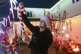 Sugarbakers is distributing orders to customers in various ways. Lights Of Candy Cane Lane News Kelownadailycourier Ca