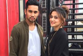 Pelakon, idris khan, 29, menetapkan 20 januari depan sebagai tarikh pernikahannya dengan pilihan hati, sanaa jeljalane, 26. Idris Khan Bakal Nikahi Gadis Maghribi Disember Ini