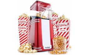 This popcorn maker uses hot air instead of oil for popping the kernels. Our Pick Of The Best Popcorn Makers Den Of Geek