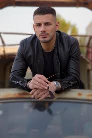 Angelo Famao Astro Nascente Della Musica Fenomeno Social Movida