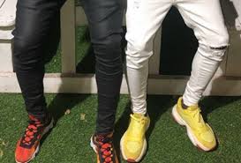 Kaizer chiefs are interested in the signing of bafana bafana midfielder sipho mbule, but an approach may not be entertained by supersport united. Dressed To Impress Mokoena S Puma Swag