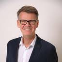 Jörg Wengoborski ... Carine Wiebe auf xing.com