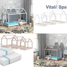 Das farbkonzept mit hellen und blauen tönen erfrischt jedes kinderzimmer und lässt es erstrahlen. Vitalispa Hausbett Wiki Weiss Kinderbett Kinderhaus Kinder Bett Holz Matratze