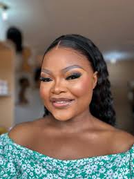 Complete Makeup List for Professional Performers  https://www.linkedin.com/pulse/makeup-list-professional-performers-krystin-nicole-railing?utm_source=share&utm_medium=member_android&utm_campaign=share_via