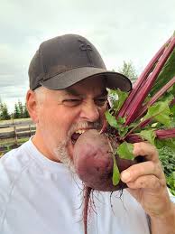 17lbs in beets harvested and 2lbs in beans.