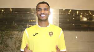 احتفل أعضاء الفريق الأول لكرة القدم بنادي العدالة، بانضمام نايف هزازي، لاعب الاتحاد والنصر السابق، للفريق وذلك خلال فترة الانتقالات الشتوية الماضية. Ø£Ø®Ø¨Ø§Ø± Ø£Ø­Ø¯ Ù†Ø§Ø¯ÙŠ Ø£Ø­Ø¯ ÙŠÙˆÙ‚Ø¹ Ù…Ø®Ø§Ù„ØµØ© Ù…Ø§Ù„ÙŠØ© Ù…Ø¹ Ù†Ø§ÙŠÙ Ù‡Ø²Ø§Ø²ÙŠ Ø³Ø¨ÙˆØ±Øª 360