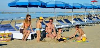 Maybe you would like to learn more about one of these? Urlaub In Senigallia Blaues Meer Und Feiner Samtstrand