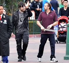 © proporcionado por reforma nicolas cage se casa ¡por quinta vez! Nicolas Cage At Disneyland Let S Know Everything