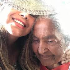 Happy Awakened Wednesday! On today's podcast my lovely wife Amber Sears  drops in and we bring you up to speed