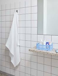 Fringe at short sides and hanger loop on one long side. Hay Giant Waffle Bath Towel White Finnish Design Shop