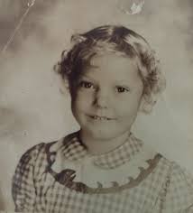 How to fancy up a photo for a birthday cake?