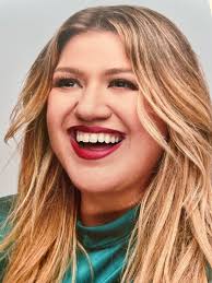 Norwegian Prima & Kelly Clarkson Spread Joy To 100 Deserving Teachers