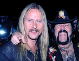 Alice in Chains' Jerry Cantrell Remembers Vinnie Paul: "We Were Brothers"