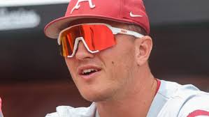 Final Updates: Arkansas Razorbacks baseball loses to Ole Miss Rebels  Semifinal College World Series