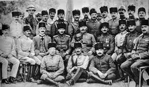 Kasimda Viyana Ya Gidip Taninmis Bir Goz Hekimine Muayene Olur Fotograf Tarih Savasci Kadin
