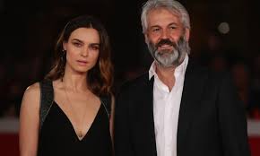 Kasia smutniak e domenico procacci, red carpet a due. Kasia Smutniak Si E Sposata In Gran Segreto R 101