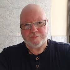 Such a lovely queen! 👑