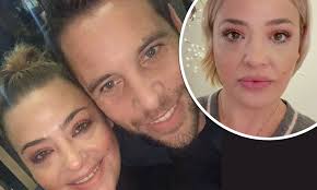 James green's ex saw pictures of him cuddling lisa armstrong on her birthday credit: Lisa Armstrong Shares Photo Of Herself With Boyfriend James Green On Twitter Daily Mail Online