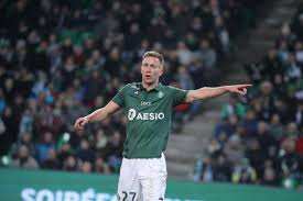 3 burak yilmaz (fw) lille 6.0. Compositions De Saint Etienne Lille Beric Et Saliba Titulaires Gabriel Prefere A Soumaoro L Equipe
