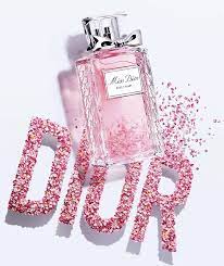 This is an expensive perfume for ladies and quite a few customers recommend sparing use of the product as a result. 20 Best Perfumes For Women 2021 Luxury Women S Fragrances
