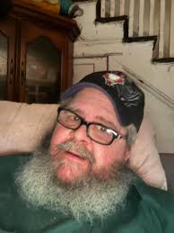 In response to all of those that asked about calling ems. I did. However,  so you realize that I had multiple people call and show up to help? It is  not easy