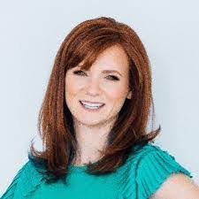 Darla Duffy's Instagram, Twitter & Facebook