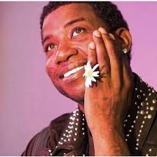 Villagers In The Club For The First Time Tonight, For A Reason 💯👌... Bill  Gucci