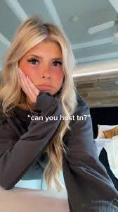 Savannah Dobson's Instagram, Twitter & Facebook