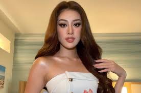 Khánh vân đã cùng cô bạn thân thực hiện bộ hình kỷ niệm ở mỹ. Ná»™i Dung Buá»•i Phá»ng Váº¥n Cá»§a Khanh Van Vá»›i 8 Giam Kháº£o Hoa Háº­u Hoan VÅ© Giáº£i Tri