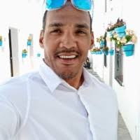 200+ "Navarro" profiles