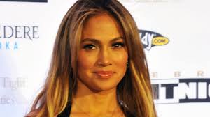 J.Lo's demands get her dropped from India concert for being a "diva"