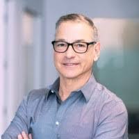 Steven Popper's Instagram, Twitter & Facebook