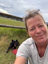 I did it!!!! I finally published the video of Misty's Build!!!! It was  quite an experience to go through video footage and pics of the past 18+  months.....I made me realize just